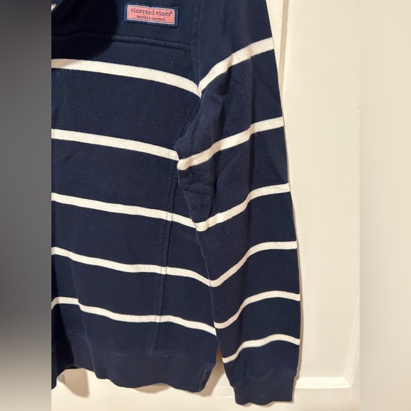 Vineyard vines rugby style women’s shirt size s. euc - Picture 3 of 7